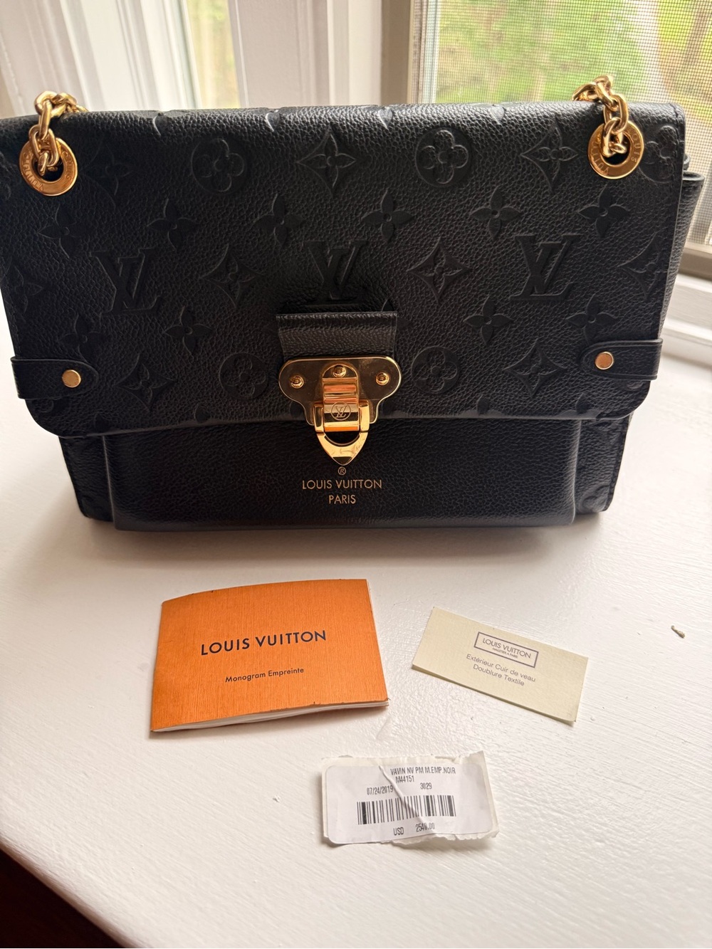 Louis Vuitton Vavin PM Black Empreinte Leather 100% authentic